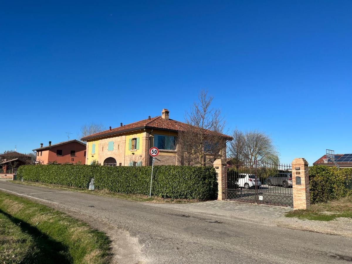 * * * * * Splendida Casa Di Campagna Castenaso Exterior photo